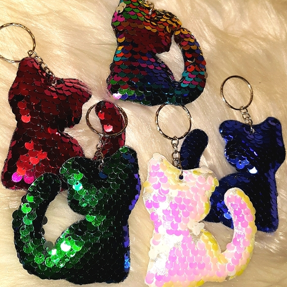 New Adorable Set of 5 Sequin Kitty Cat Keychain Purse charms 🐱🐈 - Picture 2 of 15